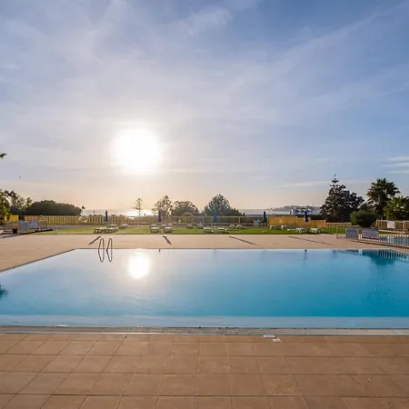 Oura - Views Of Sea, Bay & Old Town