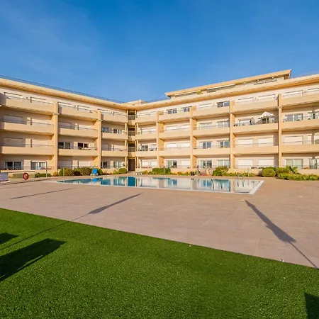 Oura - Views Of Sea, Bay & Old Town *