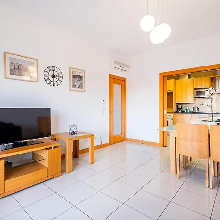 Oura - Views Of Sea, Bay & Old Town * Albufeira